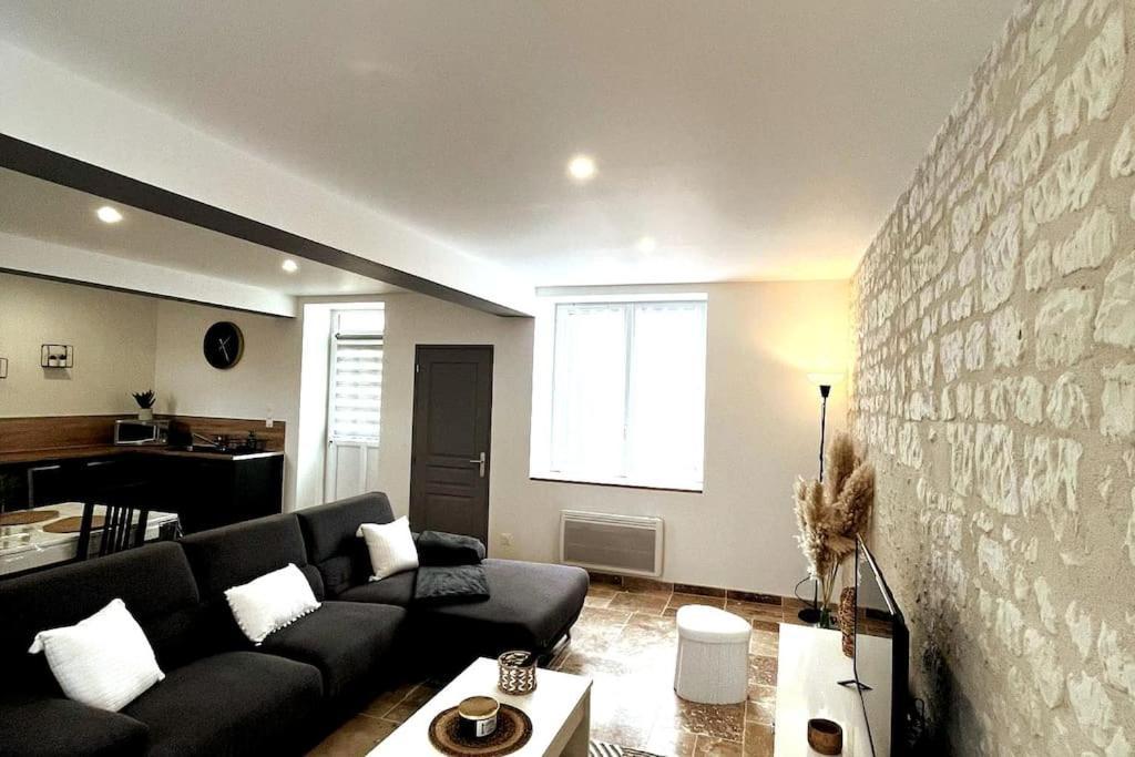 Charmante Maison De Bourg Cosy Acces Wifi Sepmes Ngoại thất bức ảnh