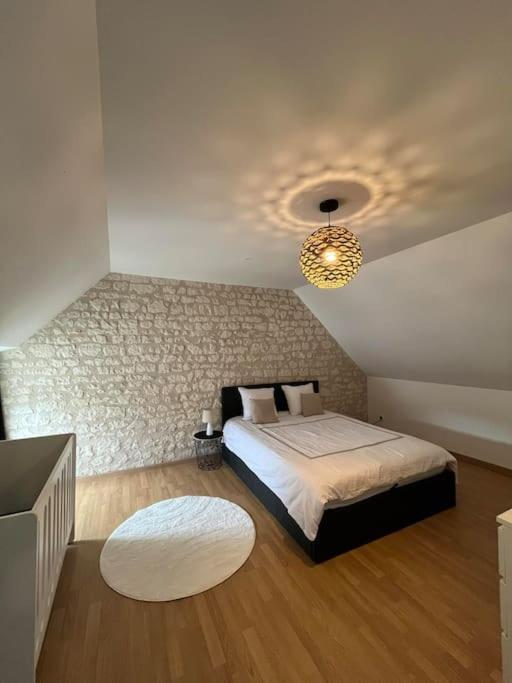 Charmante Maison De Bourg Cosy Acces Wifi Sepmes Ngoại thất bức ảnh