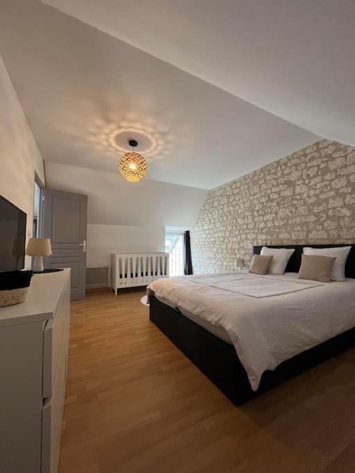 Charmante Maison De Bourg Cosy Acces Wifi Sepmes Ngoại thất bức ảnh